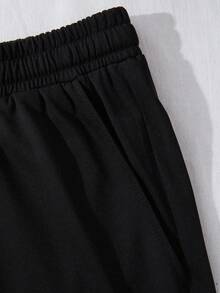 Manfinity EMRG Quần short thể thao nam cỡ lớn in họa tiết phong cách Gothic, quần short thể thao thường ngày có dây rút, quần short thể thao hip hop unisex, phù hợp cho nam và nữ mặc đi chơi. - Nhiều màu - Xem 3