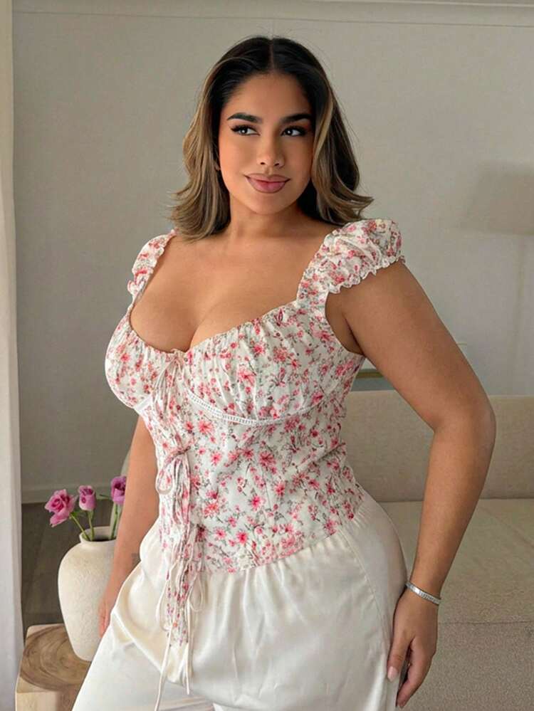 Dazy Plus Spring & Summer Ditsy Floral Pink Chiffon Blouse, Casual Beach Vacation Style, Tie Front Crop Top, Fitted Waist Design, Suitable For Plus Size Women