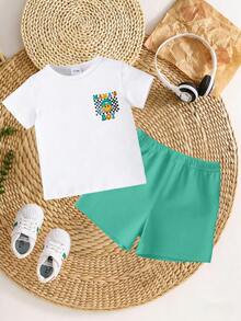 SHEIN 2pcs/Set Baby Boy Casual Cute Cartoon Face & Checkerboard "MAMA'S BOY" Print Short Sleeve T-Shirt And Shorts Set, Summer Outfits - Multicolor - View 3
