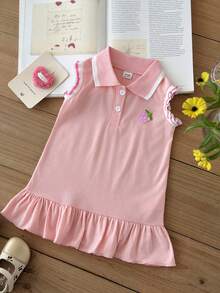 SHEIN 女嬰粉白條紋夏季 Polo 洋裝，可愛草莓刺繡對比領飾、荷葉邊飾邊、荷葉裙襬 A 字版型，適合上學與日常穿著 - 粉色 - 查看 7