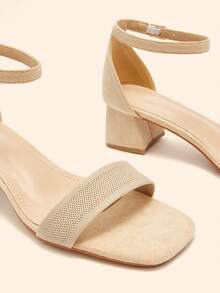 CUCCOO BASICS Sandalias negras de tacón grueso con hebilla decorativa, de ante sintético, para mujer. Versátiles y minimalistas, ideales para verano, graduación, baile de graduación, vacaciones, vuelta al cole, universidad, elegantes básicos, negocios casuales, primavera y Pascua. - Albaricoque 1 - Ver 3