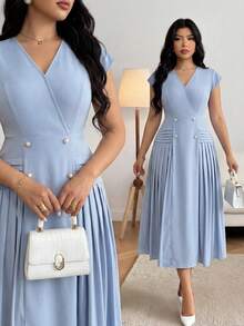 Modelyn Plus Size Elegant Solid Color Pleated Dress, Summer - Blue - View 1