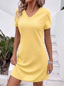 EMERY ROSE Women's Casual Solid Color V-Neck Short Sleeve Dress, Summer - Yellow - View 1