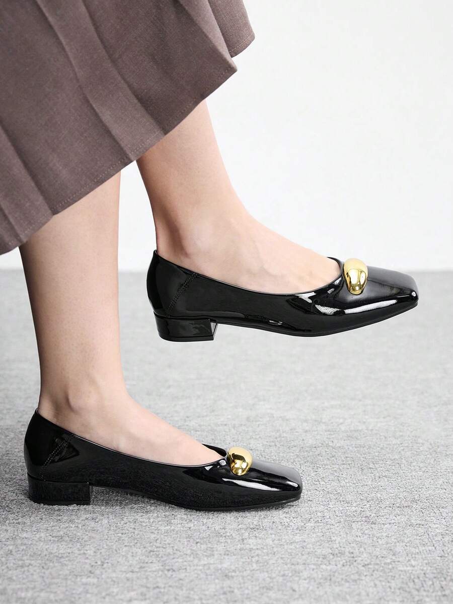 CUCCOO BIZCHIC Women's Fashion Flat Shoes - Black - View 1