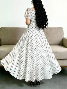 Modelyn 波点印花时尚方领短袖设计大码简约长连衣裙，夏季收腰优雅长裙，适合夏季度假和日常穿着 - 彩色 - 查看 2