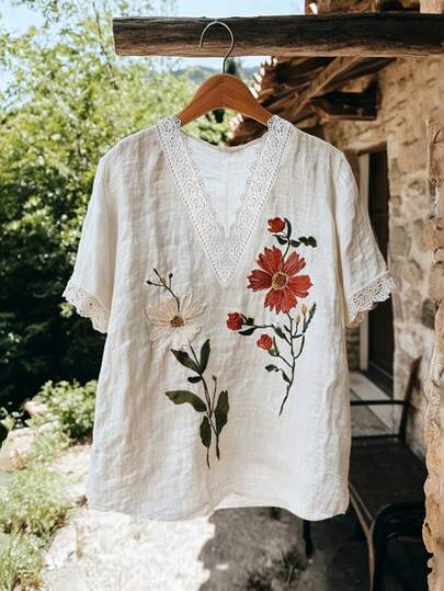 GlowEve Women's Summer Beach Vacation Floral Embroidery V-Neck Contrast Lace Loose Blouse