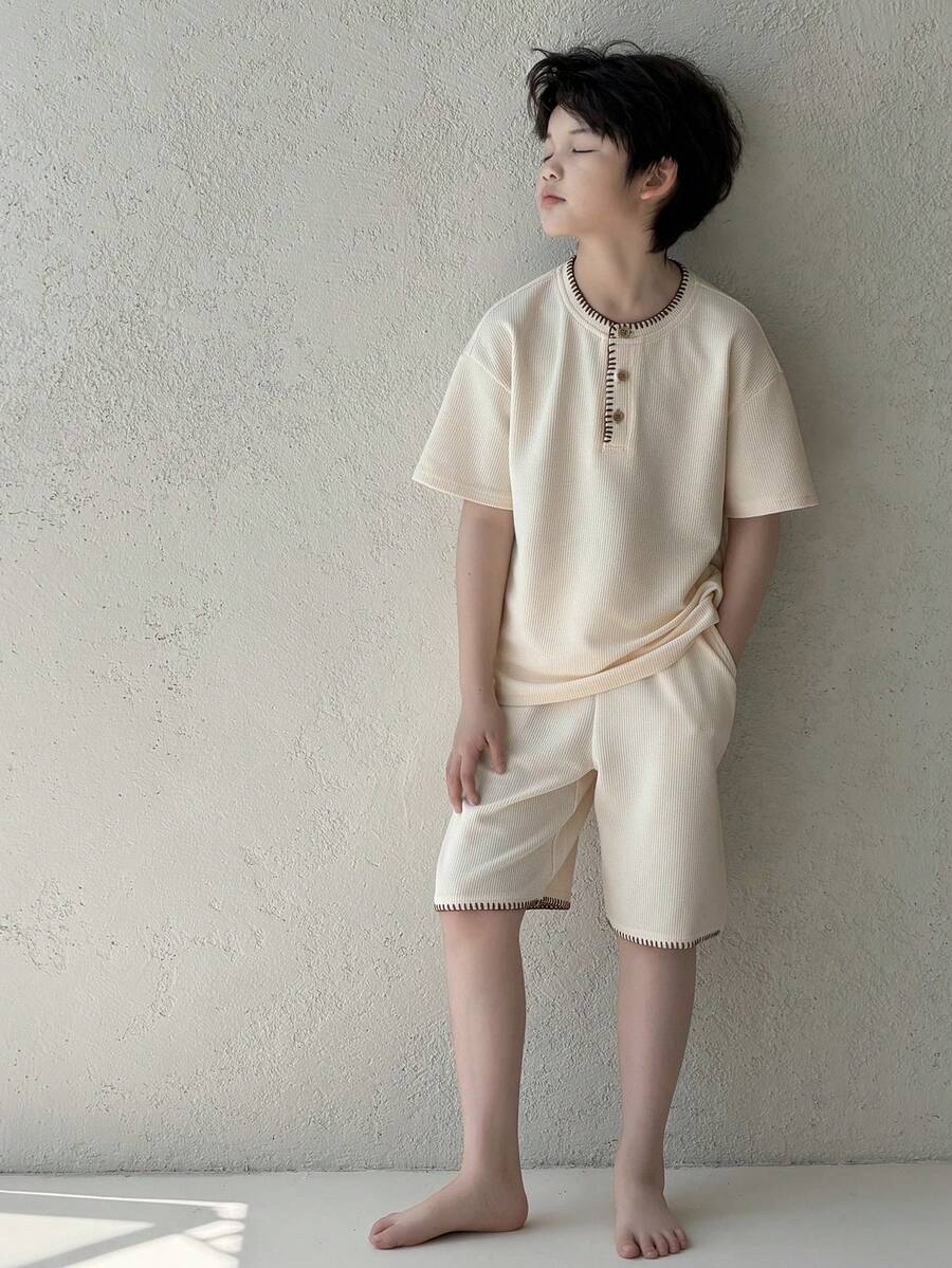 Dazy Kids 男童撞色圆领短袖上衣+休闲短裤套装,夏季居家服 - 米色 - 查看 1