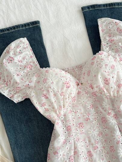 Elamini Áo kiểu nữ tay bồng xếp ly họa tiết hoa thêu, phong cách cổ điển ngọt ngào và lãng mạn, phù hợp cho kỳ nghỉ hè, đi biển, đi làm, mặc hàng ngày, hẹn hò, đa năng.