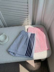 SHEIN EZwear 女士夏季条纹撞色腰部短裤两件套，适合运动、度假、毕业季、世界杯比赛日以及夏季/假期穿着。条纹撞色短裤，条纹图案，条纹，多巴胺条纹，夏季短裤，适合日常通勤、约会、派对、秋冬夏三季、圣诞节、新年等场合。 - 彩色 - 查看 8