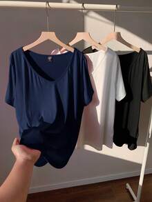 SHEIN EZwear 3 peças/Conjunto Camisetas Básicas de Manga Curta, Gola V, Macias e Casuais, Branco + Preto + Azul Marinho, Plus Size para Primavera e Verão - Azul Marinho - Visão 1