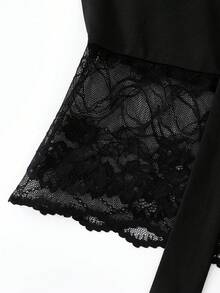 SHEIN Franclia 时尚性感优雅百搭女士修身上衣，饰有钻石金属扣，蕾丝拼接，胸部褶皱设计。时尚性感女士蕾丝吊带上衣。 - 黑色 - 查看 6