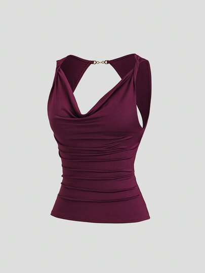 Sweetra Camiseta de mujer elegante y sexy con cuello drapeado y cadena metálica en la espalda