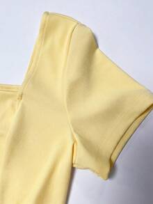 Franclia Women's Solid Color Square Neck Front Button Decorated Short Sleeve T-Shirt - Yellow - View 4