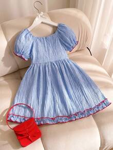SHEIN Elladie kids 1 chiếc đầm công chúa mùa hè mới cho bé gái, kiểu dáng trễ vai, tay phồng, xếp nếp, thắt nơ ở eo, kẻ caro, dáng chữ A, dễ thương, ngọt ngào. - Màu xanh lam - Xem 2