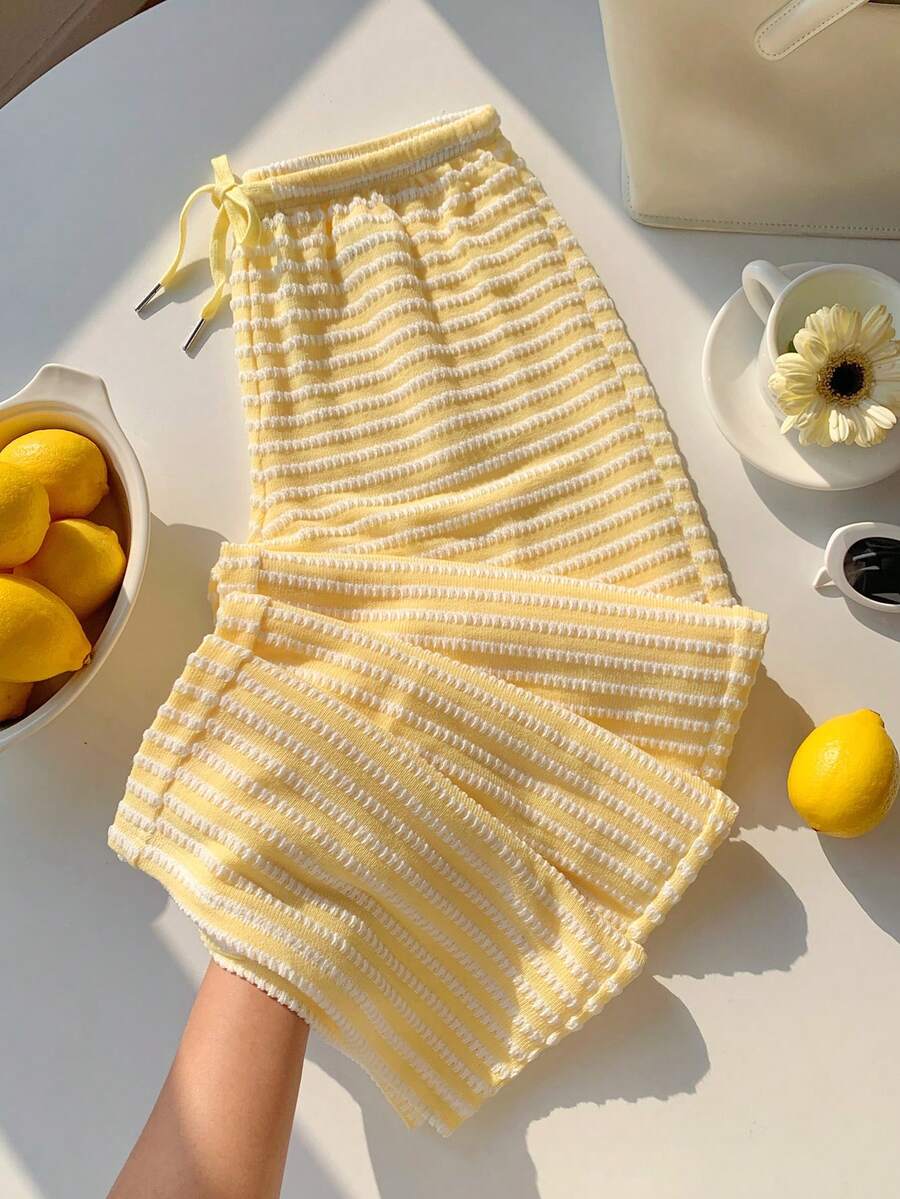 Comfortcana Quần dài nữ màu vàng kẻ sọc dáng rộng có dây rút, thích hợp cho kỳ nghỉ hè. - Màu vàng - Xem 1