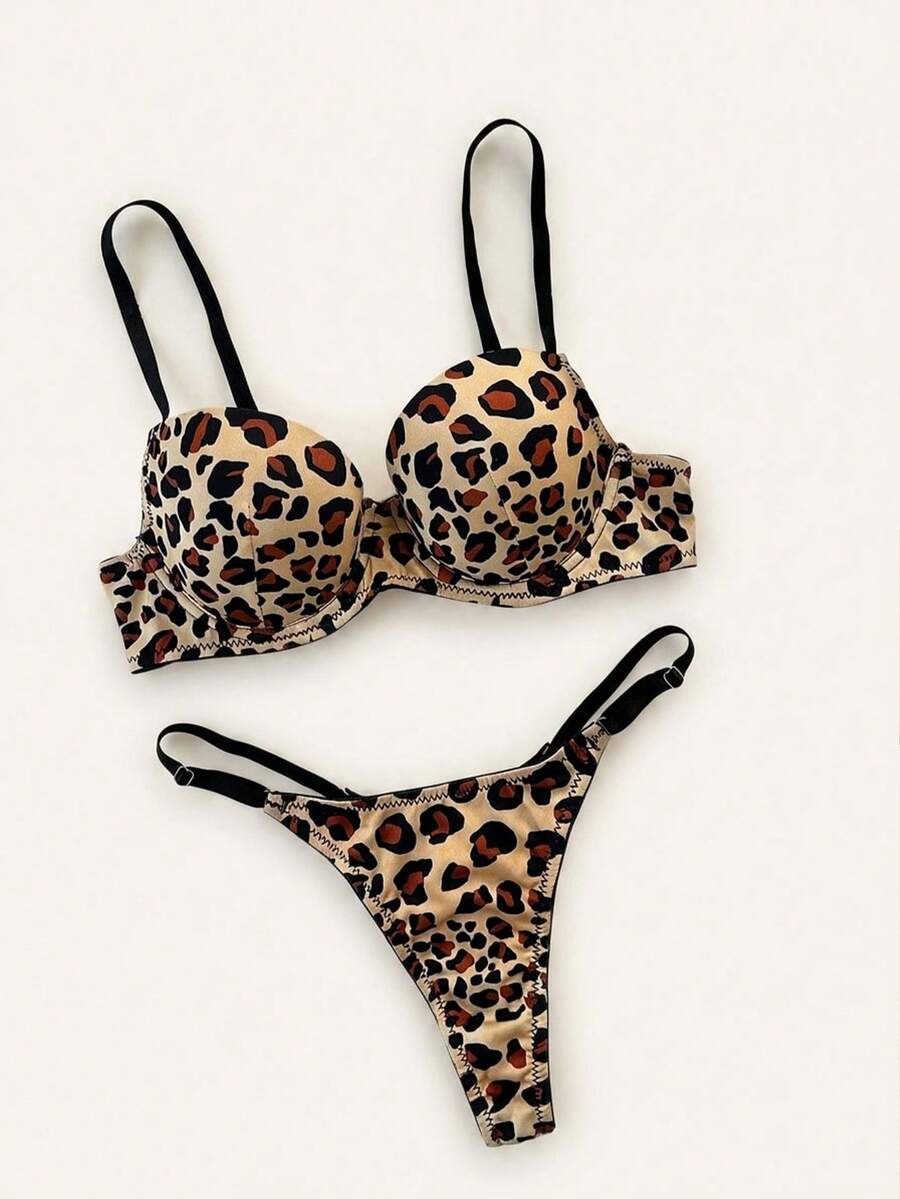 Chillnights Conjunto de lencería de sujetador con aros y braguita con estampado de leopardo - Multicolor - Ver 1