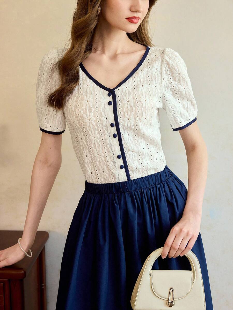 Vintamour 复古经典优雅女士衬衫,春夏修身提花针织衬衫,藏蓝色撞色滚边衬衫,米色衬衫,短袖衬衫 - 米色 - 查看 1