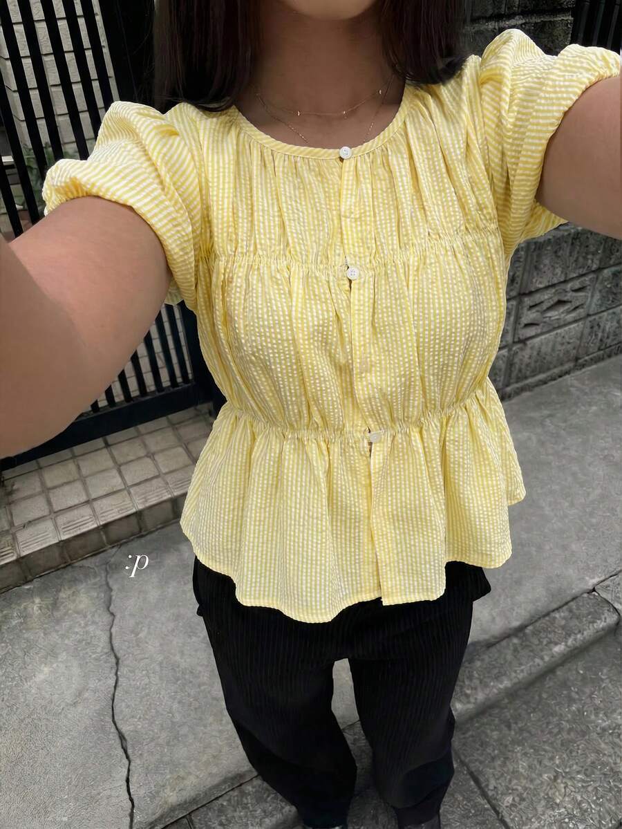 Aloruh 女士条纹短袖罩衫,休闲办公装 - 淡黃色 - 查看 1