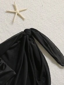 SHEIN 2件組黑白對比色側蝴蝶結裝飾休閒泳衣，含1件泳衣與罩衫裙，適合前青春期女孩，極簡風格海灘度假泳裝 - 黑與白 - 查看 5