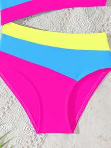 Young Girl Asymmetrical Neckline Hollow Out One-Piece Swimsuit, Colorblock Beach Holiday Style - Multicolor - View 5