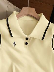 GlowEve Chaleco sin mangas de punto con cuello polo, bordado y de colores contrastantes - amarillo ganso - Ver 4