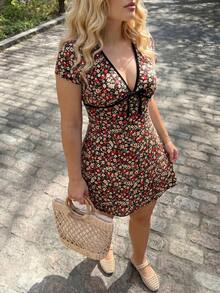 Dripcurv Vestido Elegante Talla Grande Retro Y2K con Escote en V Profundo Estampado Floral Pequeño Manga Corta Lazo en la Cintura Corte A - Multicolor - Ver 3