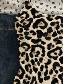 Camiseta de tirantes ajustada con estampado de leopardo minimalista y retro para adolescentes, ideal para vacaciones en la playa, #Coconutgirl, estilos cómodos de primavera y verano, tops, vacaciones relajadas, estilo Y2K Coconutgirl Boho Vacaciones Springbreak Brunch-Ready Baby Blue Girls Trip, estilos cómodos de primavera y verano, comodidad fácil, tops con estampado de leopardo, ropa de chica adolescente, estampado de leopardo, estampado de guepardo - Multicolor - Ver 4