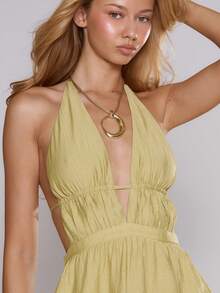 MUSERA Vestido mini con escote profundo, busto fruncido, cuello halter, volantes en el bajo y falda acampanada, lindo y sexy para vacaciones, verano, primavera y festivales - Verde - Ver 2