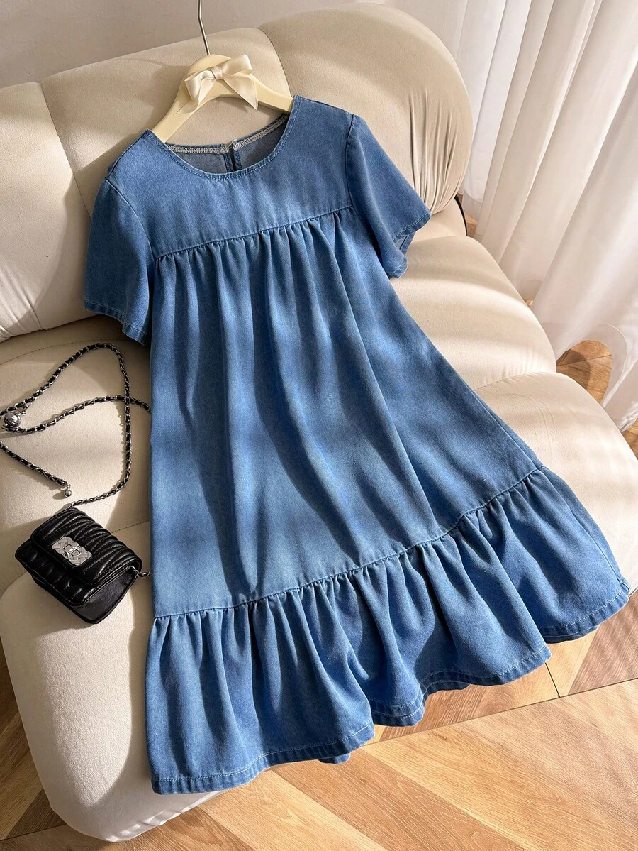女童牛仔A字连衣裙,夏季新款休闲甜美可爱百搭宽松荷叶边下摆设计,柔软棉质浅蓝色,适合度假和休闲穿着 - 藍色 - 查看 1