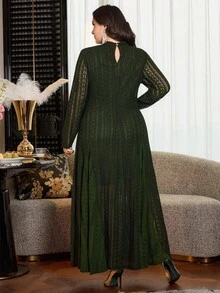 Modelyn 奢华蕾丝长袖优雅高端设计名媛风性感时尚轻盈正式连衣裙，大码，黑色 - 軍綠色 - 查看 2