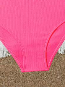 SHEIN Tween Girls Pink Bikini Sets,Girl's Summer Casual Swimwear Set,Back Crossover Top&Triangle Bottom,Beach Holiday Pool Seaside Resort Style 2pcs Set - Hot Pink - View 3