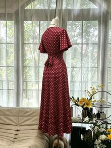 Celisse Đầm hè thanh lịch màu đỏ chấm bi, cổ vuông, tay ngắn, viền bèo nhún, thắt eo. - Màu Hoa hồng đỏ - Xem 2