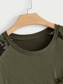 EASEVO Camiseta de manga corta casual de cuello redondo con bloques de color para hombres de talla grande - Verde militar - Ver 3