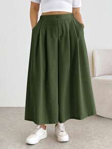 Pantalones/faldas cortas plisadas de cintura elástica, cómodos y sueltos, de estilo básico y versátil, para uso diario, que estilizan la figura, en color albaricoque, para mujeres de talla grande, para primavera/verano - Verde militar - Ver 10