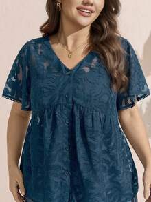 Comfylo Plus Size Women V-Neck Short Sleeve Single-Breasted Casual Shirt - Royal Blue - View 7