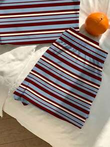Comfortcana Bộ đồ 2 món phong cách tối giản thường ngày, họa tiết sọc xanh và tím, thích hợp cho mùa xuân/hè. - Nhiều màu - Xem 6
