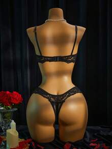 Elorette Women's Sexy Lace Underwire Bra And Thong Set - Black - View 2
