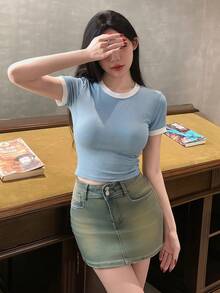 DAZY Women's Casual Everyday Commute Contrast Trim Short Sleeve Fitted T-Shirt, Summer - Blue - View 4