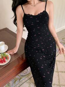 DAZY Vestido de ajuste ceñido con tirantes finos, estampado de lazo y parches de encaje, ropa de dormir de verano para mujeres - Negro - Ver 4