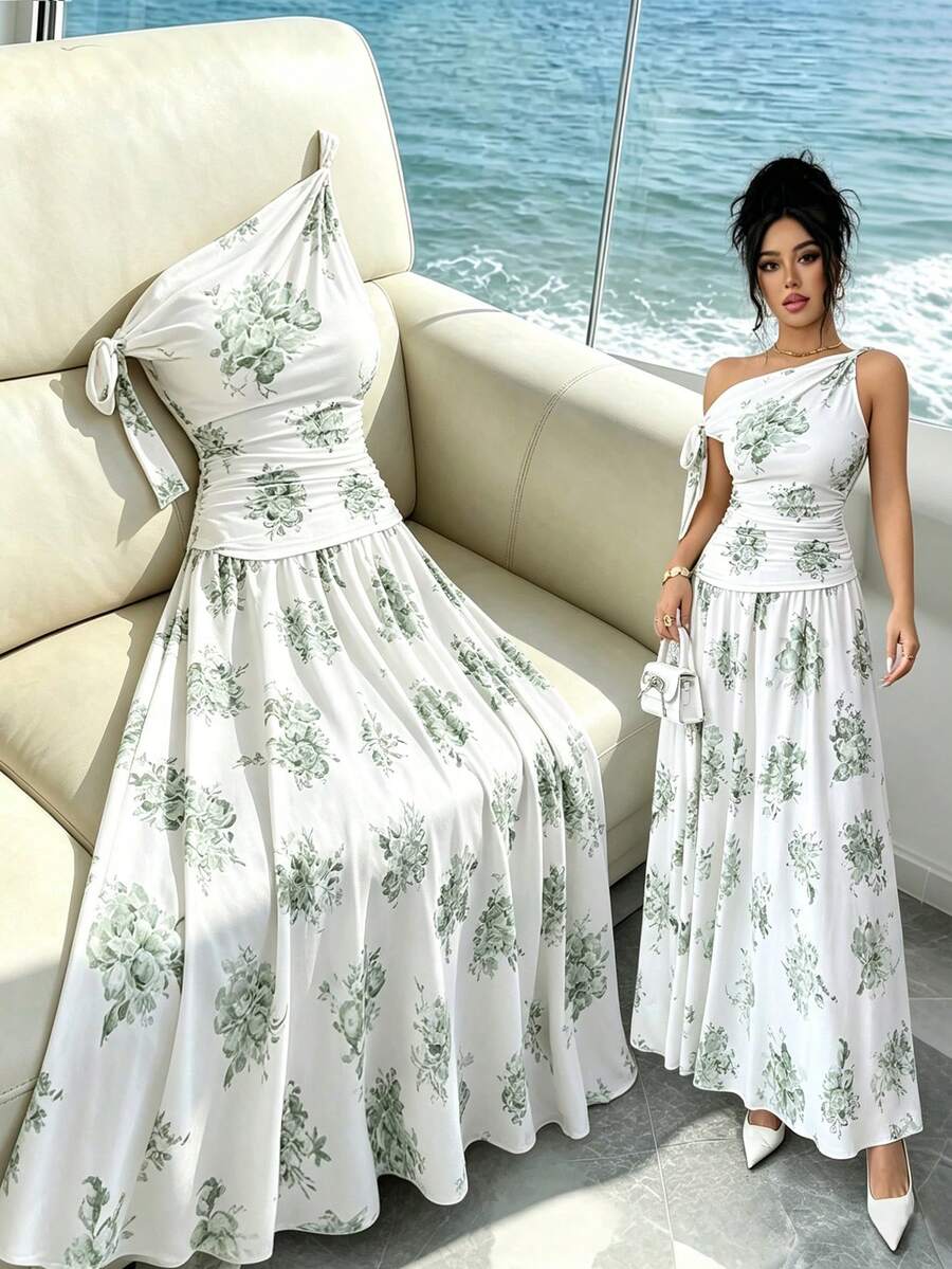 Elenzga Bộ đồ 2 món thanh lịch dành cho nữ: Áo hai dây vai bất đối xứng in hoa màu xanh lá cây, kết hợp với chân váy maxi dáng chữ A.