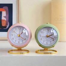 1 Pieza Reloj Despertador Retro Nórdico, Silencioso y Simple de Mesa de Noche, con Luz Nocturna, Carcasa Metálica Adecuada para Personas que Duermen Profundamente. Reloj de Escritorio/Mesilla Minimalista, Reloj de Puntero Luminoso Silencioso para Estudiantes, Decoración Escolar o Dormitorio - Multicolor - Ver 5