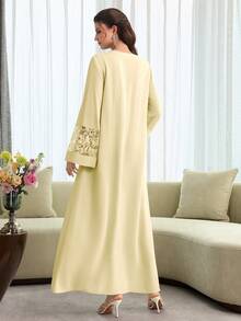 Al Najma V-Neck Flare Sleeve Patchwork Embroidered Floral Trim Robe, Spring/Summer - Yellow - View 2