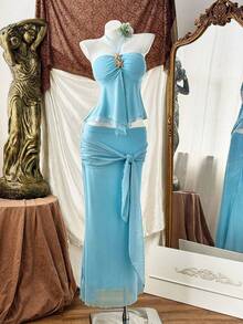 Sunnyshic Bộ đồ đi nghỉ hè gợi cảm, quyến rũ gồm áo croptop không dây và chân váy mini ôm sát. - Màu xanh lam - Xem 3