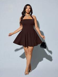 Viva Relle Vestido de verano con escote halter sin espalda y volantes en el bajo, talla grande y unicolor - Marrón - Ver 4