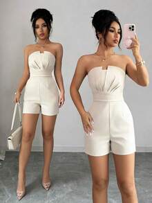 SHEIN Raffinéa Bộ quần short liền thân không dây vai dành cho nữ, thiết kế không dây vai xếp ly thời trang mới. Thiết kế dây rút ở eo, cạp chun co giãn; có túi. - Màu be - Xem 1