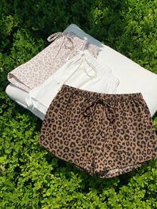 SHEIN Comfortcana Bộ 3 quần short họa tiết da báo cổ điển thoải mái, thích hợp cho các chuyến đi chơi mùa hè, phong cách đường phố, ở nhà, thanh lịch, phong cách Hàn Quốc, kỳ nghỉ biển, trở lại trường học, kỳ nghỉ lễ, trang phục gia đình. - Nhiều màu - Xem 7