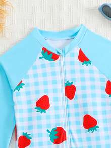 SHEIN Bộ đồ bơi liền thân cho bé gái tuổi teen, họa tiết dâu tây kẻ caro đỏ dễ thương, quần short tay dài, khóa kéo phía sau, lớp lót có đệm rời, vải in kỹ thuật số, kiểu dáng thời trang thanh lịch, thích hợp cho bơi lội, kỳ nghỉ, mùa hè. - Màu xanh lam - Xem 3