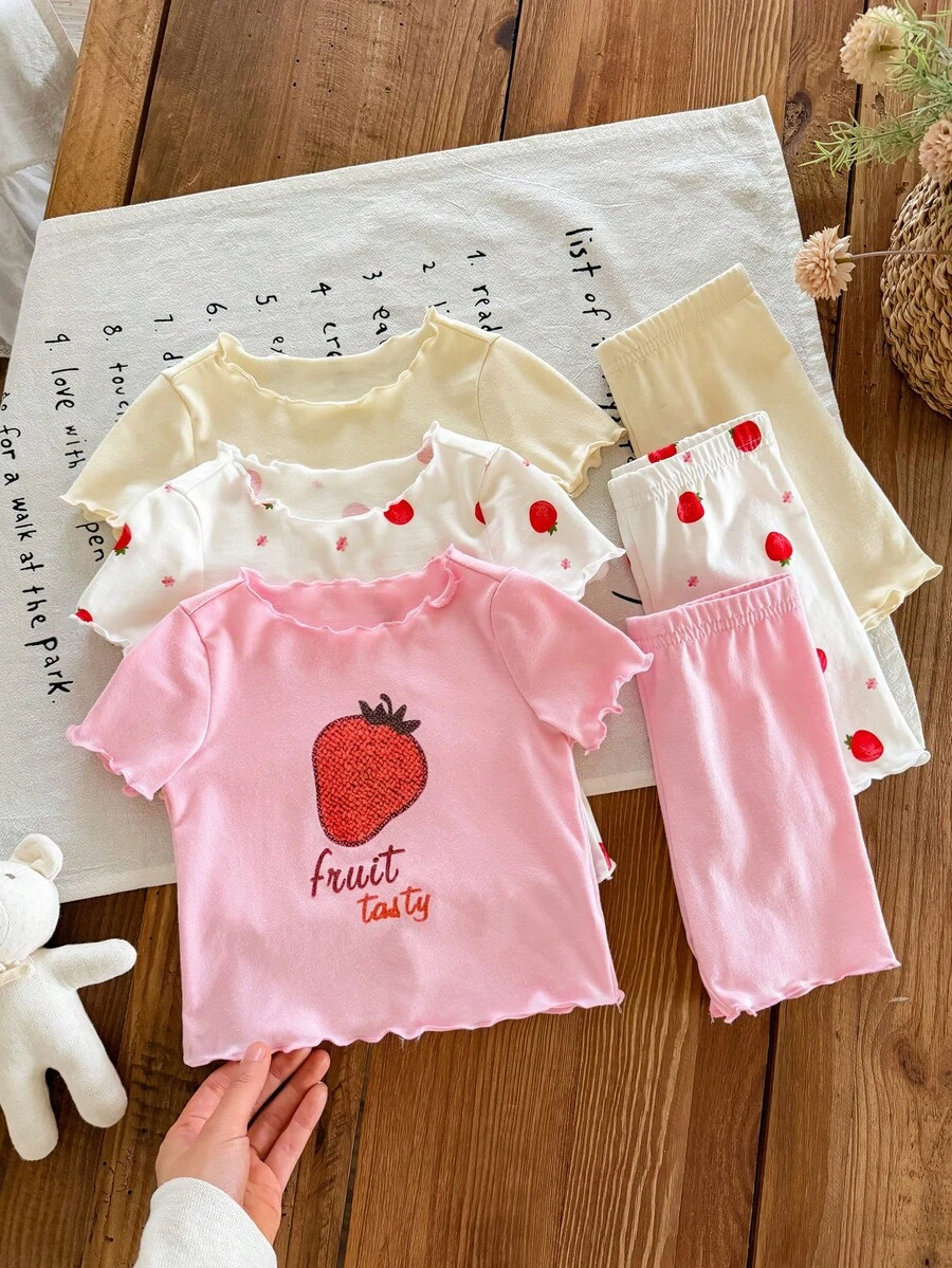 SHEIN LMoss Kids 女婴可爱卡通草莓图案荷叶边圆领短袖短裤柔软针织睡衣套装，6件套夏季 - 彩色 - 查看 1