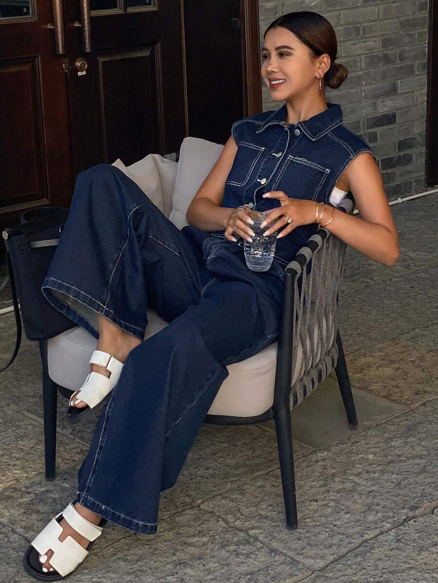 DAZY Bộ đồ nữ gồm áo không tay có cổ và quần jeans ống rộng dáng suông. - Màu xanh lam - Xem 1