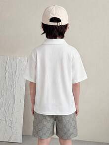 SHEIN 2件装儿童/青少年男童休闲校领短袖polo衫，纯色纹理面料，适合通勤、上学、日常休闲穿着、运动、春夏穿着。 - 白色 - 查看 3